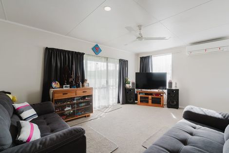 Photo of property in 213a Tuhikaramea Road, Dinsdale, Hamilton, 3204