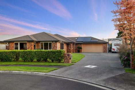 Photo of property in 8 Margaret Alice Close, Whalers Gate, New Plymouth, 4310