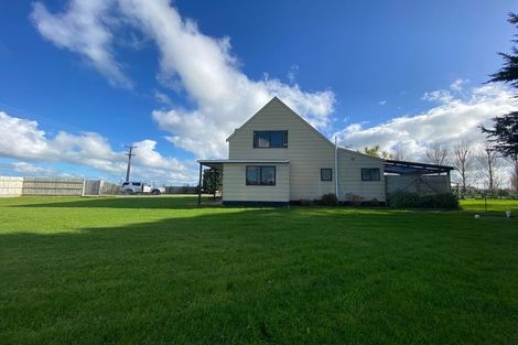 Photo of property in 928 Tennent Drive, Linton, Palmerston North, 4472