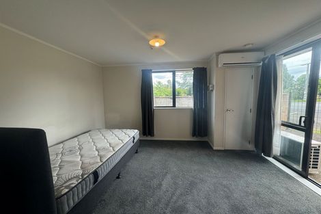 Photo of property in 2 Vine Street, Hillcrest, Hamilton, 3216