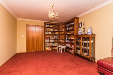 Photo of property in 44 Durham Street, Winton, 9720