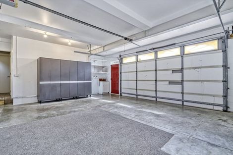 Photo of property in 46 Farquhar Road, Glendene, Auckland, 0602