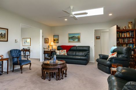 Photo of property in 30 Karina Crescent, Redwoodtown, Blenheim, 7201