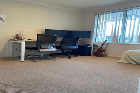 Photo of property in 5a Mountain Road, Mount Wellington, Auckland, 1072