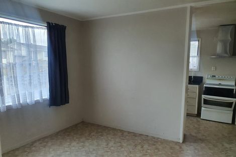 Photo of property in 18 Armada Drive, Ranui, Auckland, 0612