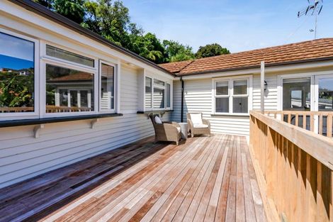 Photo of property in 21a Bracken Street, New Plymouth, 4310