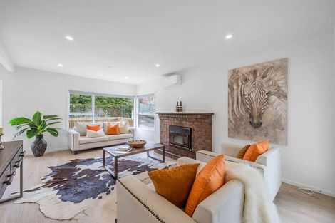 Photo of property in 1/11 Corunna Road, Milford, Auckland, 0620