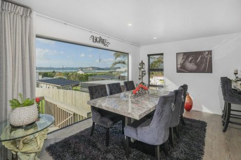 Photo of property in 265 Cook Drive, Whitianga, 3510