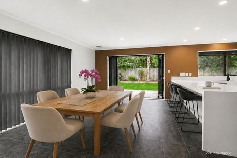 Photo of property in 72 Geneva Terrace, Kelvin Grove, Palmerston North, 4414