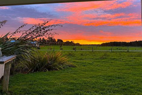 Photo of property in 12 Sunderland Street, Waimangaroa, Westport, 7891
