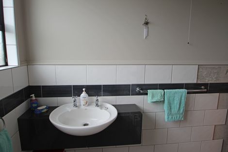 Photo of property in 38 Weston Road, Waiareka Junction, Oamaru, 9401