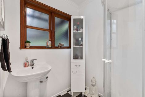 Photo of property in 119a Clevedon Road, Papakura, 2110