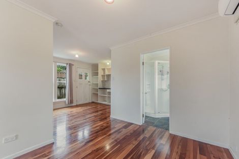 Photo of property in 24 Devon Street, Picton, 7220