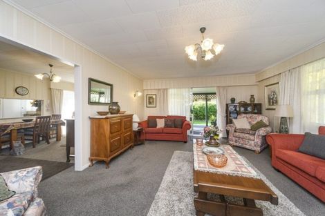 Photo of property in 15 Wallace Place, Hokowhitu, Palmerston North, 4410