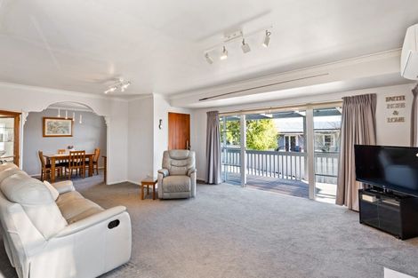 Photo of property in 25 Given Street, Havelock North, 4130