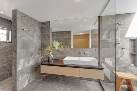 Photo of property in 2 Marriner Street, Sumner, Christchurch, 8081