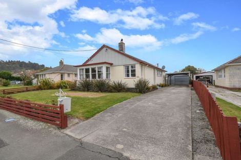Photo of property in 12 Harlech Street, Oamaru North, Oamaru, 9400