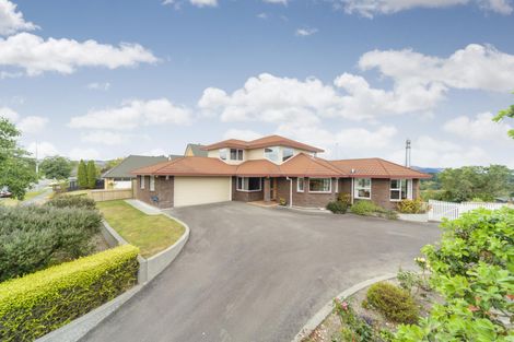 Photo of property in 78 Pacific Drive, Fitzherbert, Palmerston North, 4410