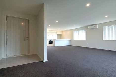 Photo of property in 8 Keeper Close, Woodend, 7610