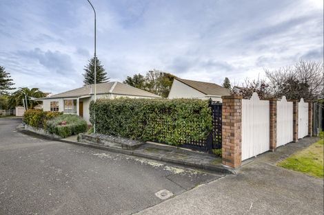 Photo of property in 3/184 Charles Street, Westshore, Napier, 4110