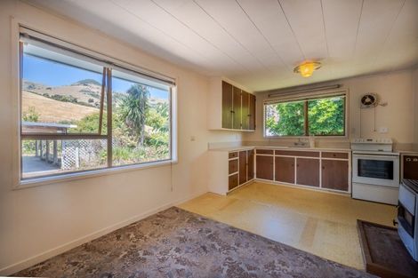 Photo of property in 4514 Christchurch Akaroa Road, Little River, 7591