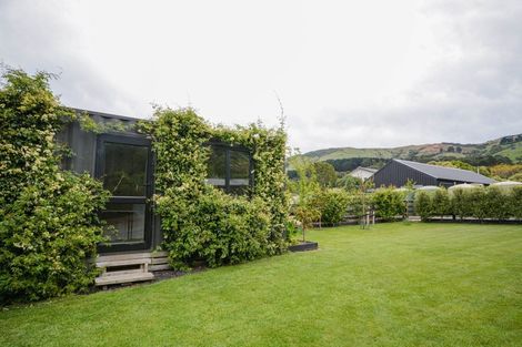 Photo of property in 27 Pawsons Valley Road, Duvauchelle, 7581