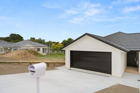 Photo of property in 32 Hass Drive, Ohauiti, Tauranga, 3112