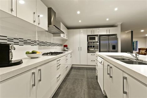 Photo of property in 45 Bartlett Drive, Silverdale, 0932