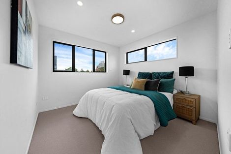 Photo of property in 40a Mason Street, New Lynn, Auckland, 0600