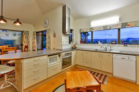 Photo of property in 9 Hazeldene Place, Opaheke, Papakura, 2113