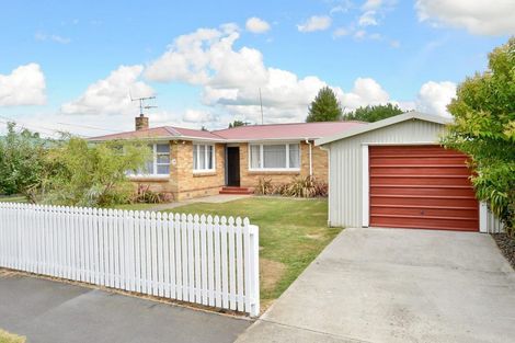 Photo of property in 19 Tomin Road, Glenview, Hamilton, 3206