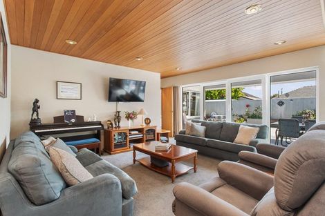 Photo of property in 195b Innes Road, St Albans, Christchurch, 8052