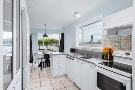 Photo of property in 67 Richmond Avenue, Richmond Heights, Taupo, 3330