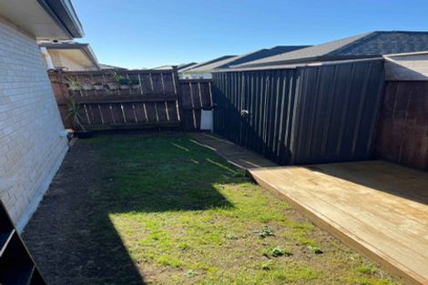 Photo of property in 12 Silver Beech Street, Takanini, 2110