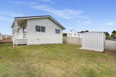 Photo of property in 17 Moehau Street, Te Puke, 3119