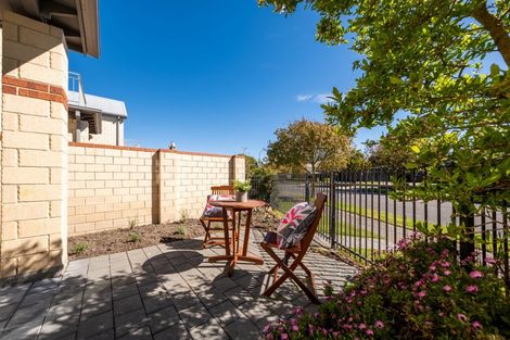 Photo of property in 2 Waterford Avenue, Northwood, Christchurch, 8051