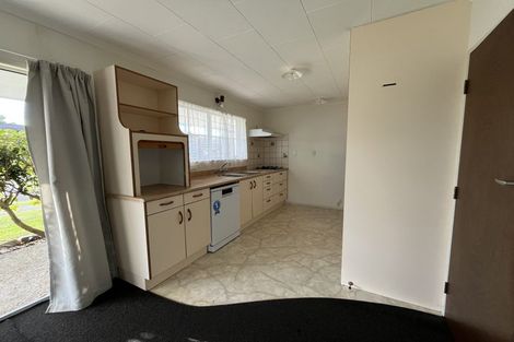 Photo of property in 68 Highbury Drive, Levin, 5510