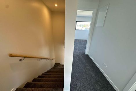Photo of property in 36a Oxford Crescent, Ebdentown, Upper Hutt, 5018