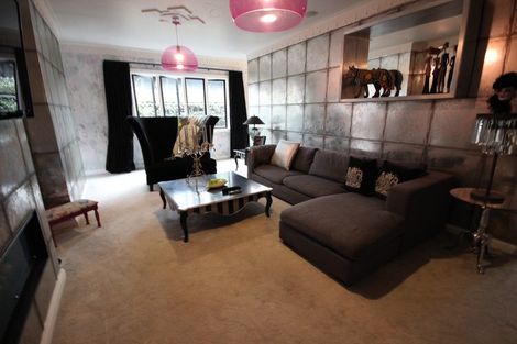 Photo of property in 15 Ake Ake Avenue, Hokowhitu, Palmerston North, 4410