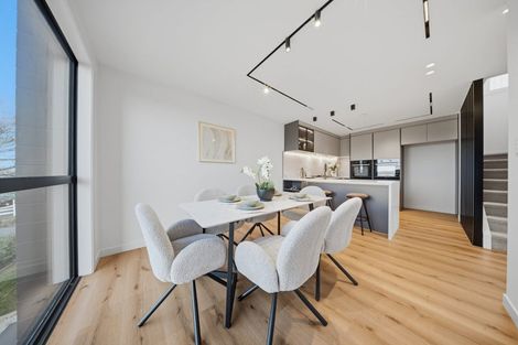 Photo of property in 2b Rangitoto Terrace, Milford, Auckland, 0620