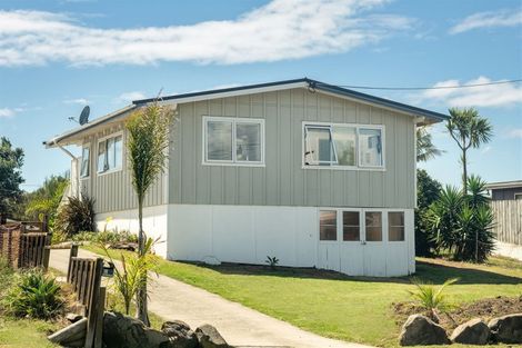Photo of property in 41 Simpson Road, Papamoa Beach, Papamoa, 3118