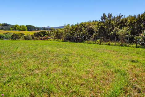 Photo of property in 707 Settlement Road, Hakaru, Kaiwaka, 0975