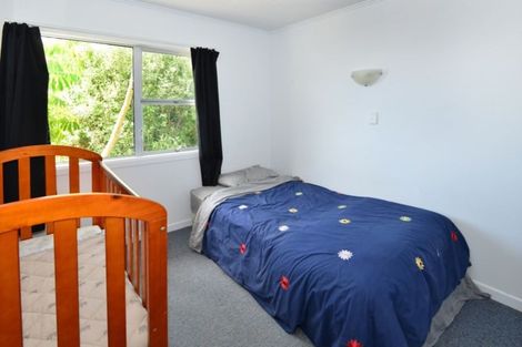 Photo of property in 12 Kauri Road, Stanmore Bay, Whangaparaoa, 0932