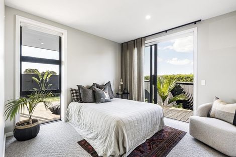 Photo of property in 6 Puni Street, Fitzroy, New Plymouth, 4312