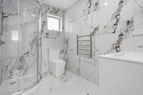 Photo of property in 305e Porchester Road, Takanini, 2112