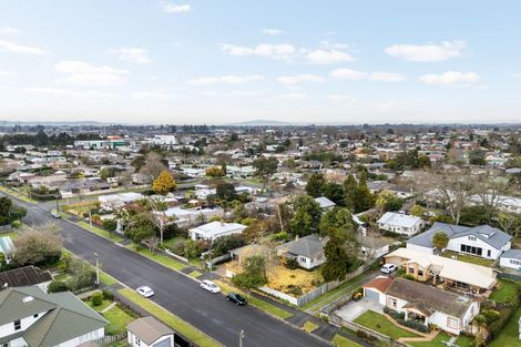 Photo of property in 10 East Street, Claudelands, Hamilton, 3214