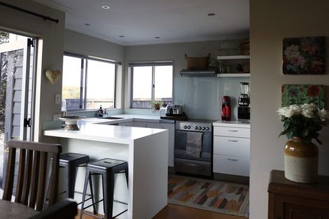 Photo of property in 742a Papamoa Beach Road, Papamoa Beach, Papamoa, 3118