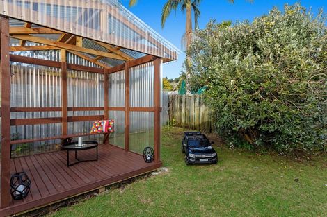 Photo of property in 15 Mokorua Grove, Whakatane, 3120