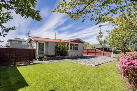 Photo of property in 112 Cavendish Road, Casebrook, Christchurch, 8051