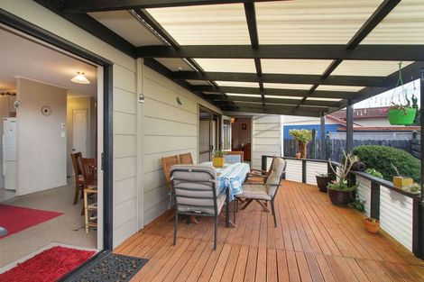 Photo of property in 7 Taihiki Road, Clarks Beach, 2122